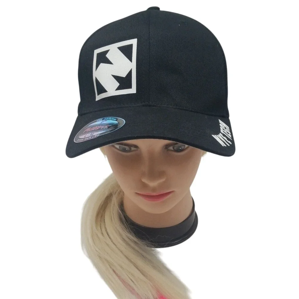 NWT Black‎ NYE TECH Black Hat / Large / X-Large / FLEXFIT